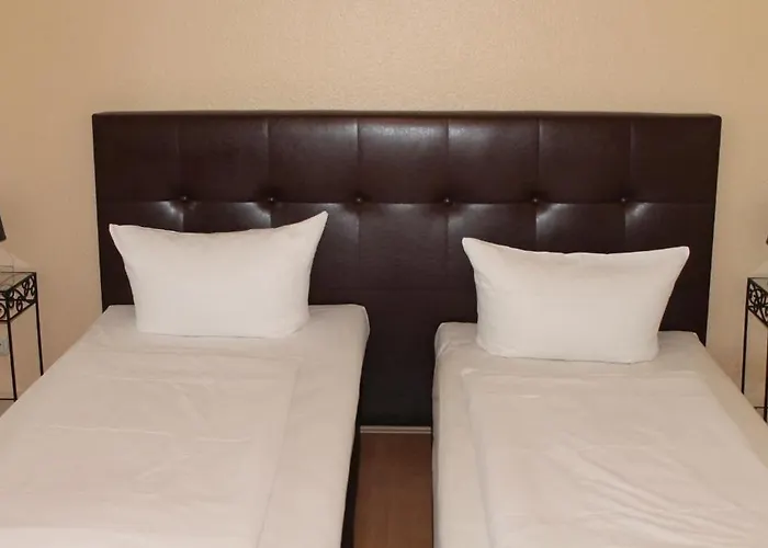 Frankfurt 3*